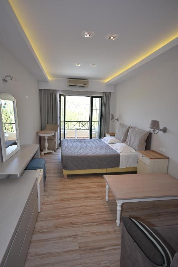 Callisto Beach Hotel Лиападес Екстериор снимка